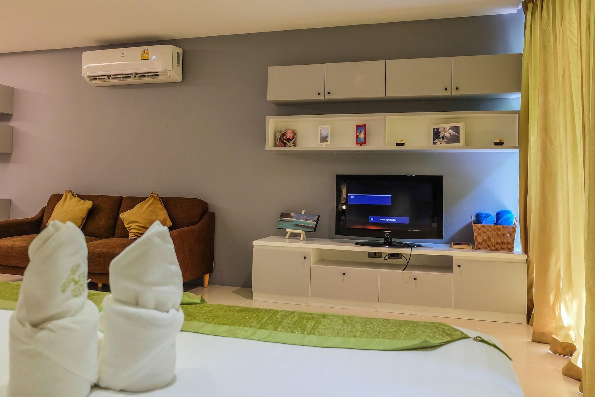 The Trees Club Resort Kamala Beach Exteriör bild