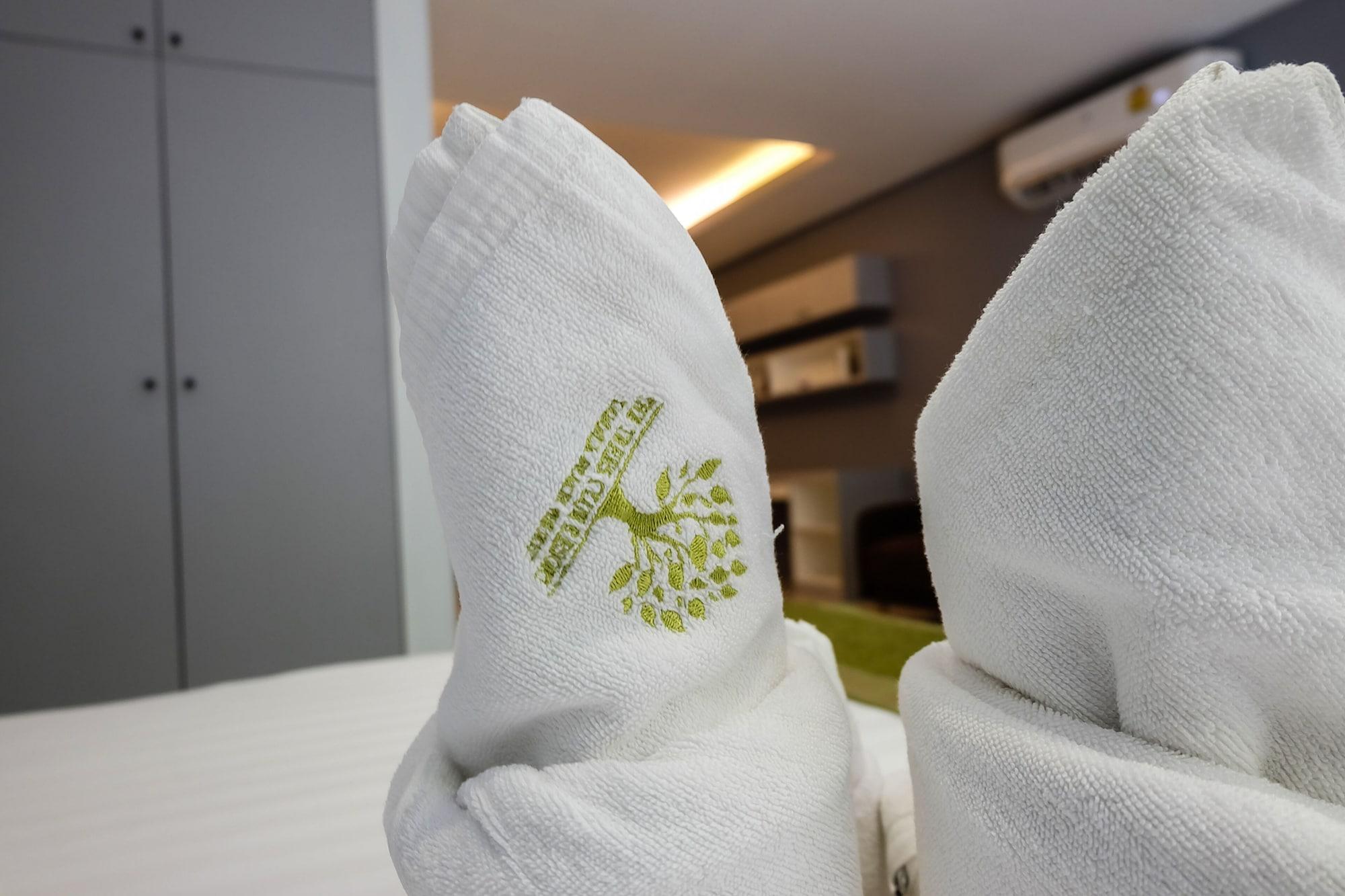 The Trees Club Resort Kamala Beach Exteriör bild